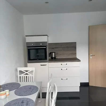 Апартаменты Schoene Anliegerwohnung Баунаталь